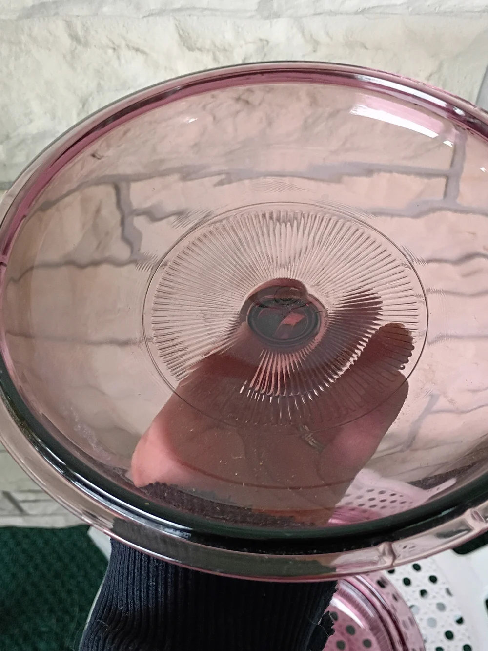 Vintage Vision Corning 1-Quart Cranberry Glass Casserole Dish With Lid~V-31-B